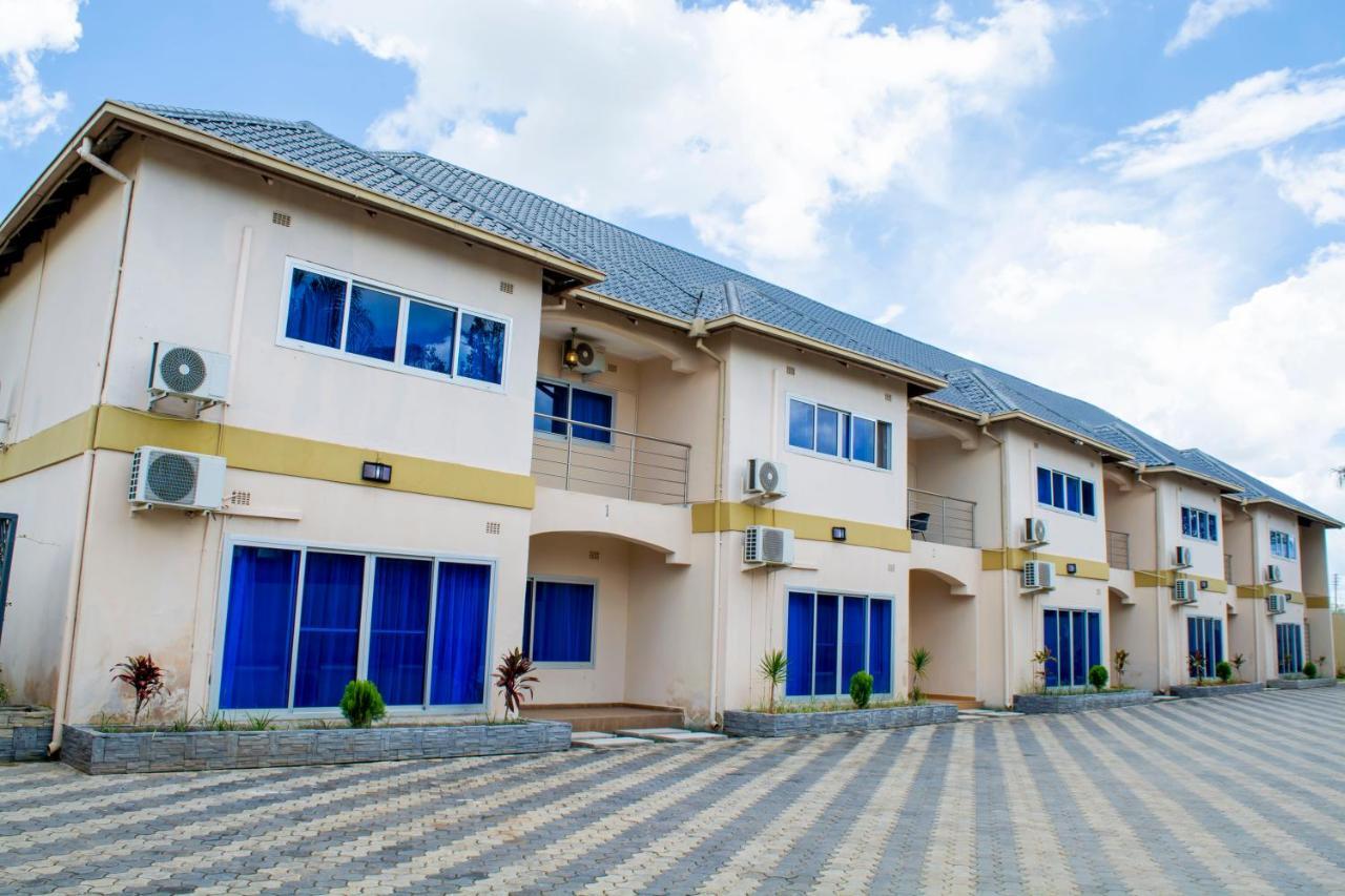 Royal Suites Apartments Lusaka Luaran gambar