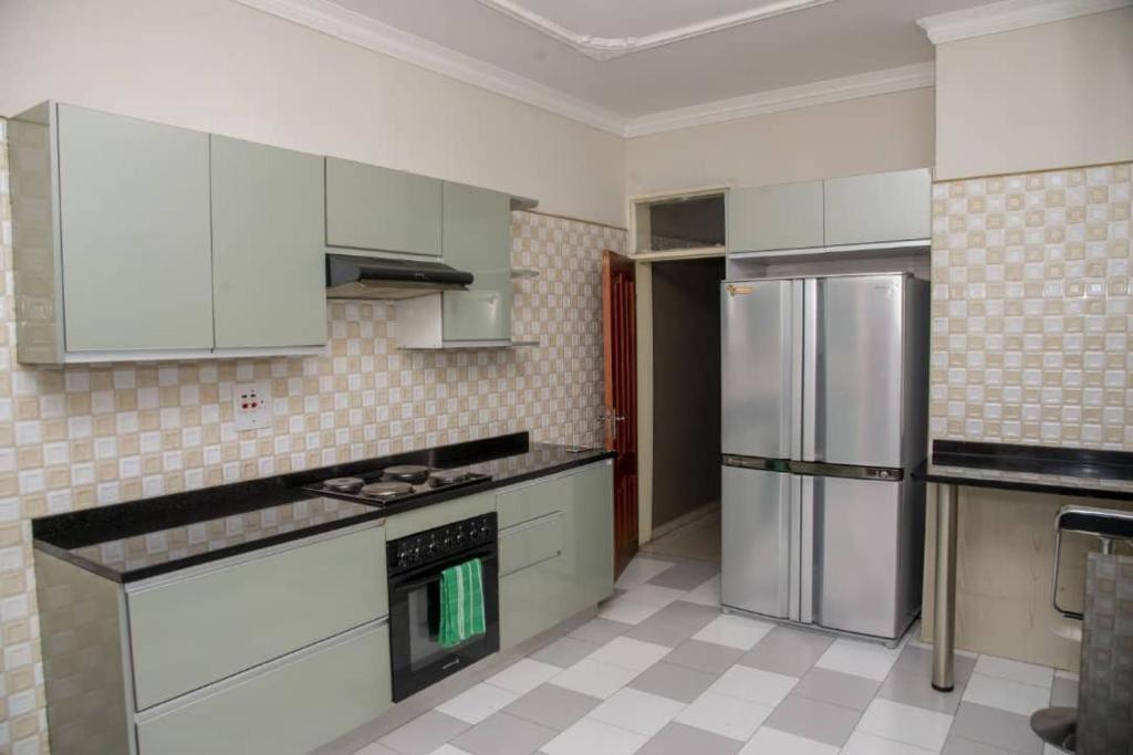 Royal Suites Apartments Lusaka Luaran gambar