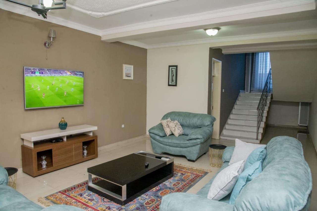 Royal Suites Apartments Lusaka Luaran gambar